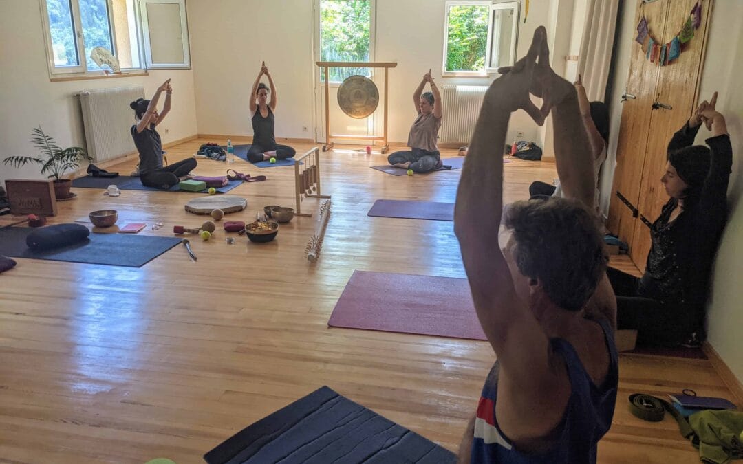 La Retraite Pranayama, mudras et magie des sons en images
